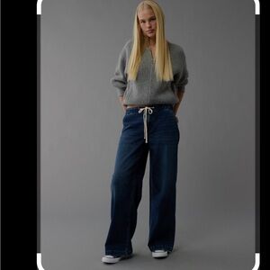 NWT American Eagle Cozy Dreamy Drape Low Rise Baggy Wide Leg Jean Size XS